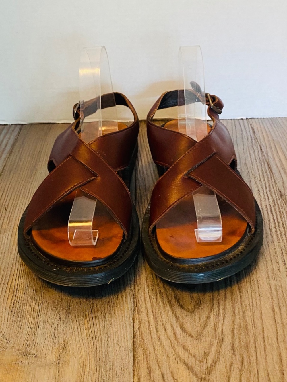 Dr. Martens Abella Womens Brown Leather Cross Strap Fisherman Sandals 8.5 / 39.